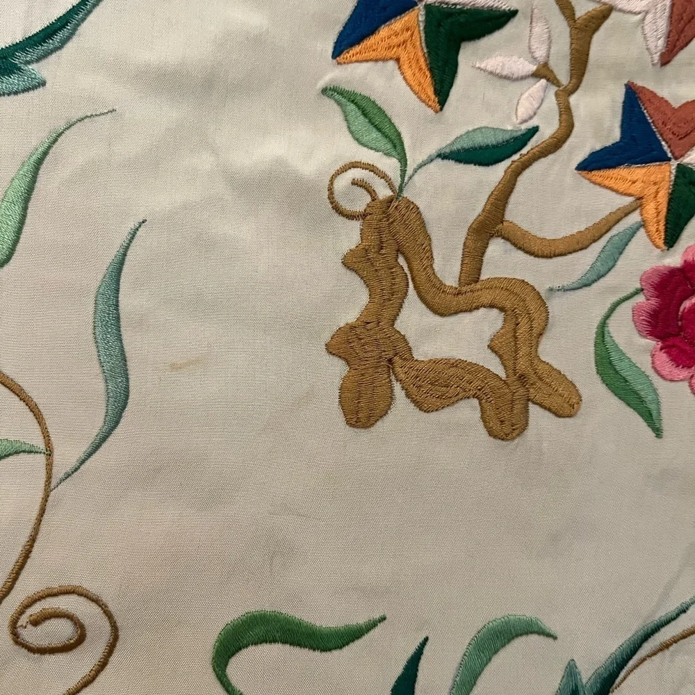 Vintage Japanese Silk Embroidered Manton Manila Piano Shawl